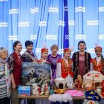В штабе общественной поддержки «Единой России» в Астрахани состоялась выставка «Территория единства»