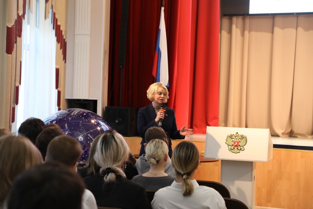 Ирина Субочева провела уроки «Разговор о важном» в Норильске