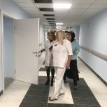 «Партийный десант» проконтролировал ремонт поликлиники в Саранске