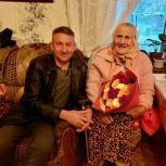 Активист партии поздравил труженицу тыла с юбилеем