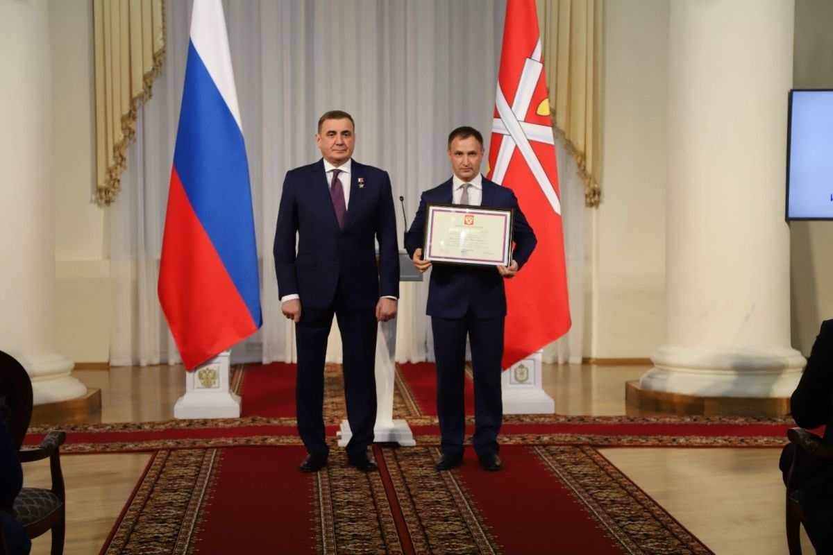 Олегу Даньшину вручена Почетная грамота Президента РФ
