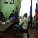 Евгений Зимняков провел личный прием граждан в городе Кострома