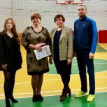 В школе Советского района города Челябинска отремонтировали спортивный зал