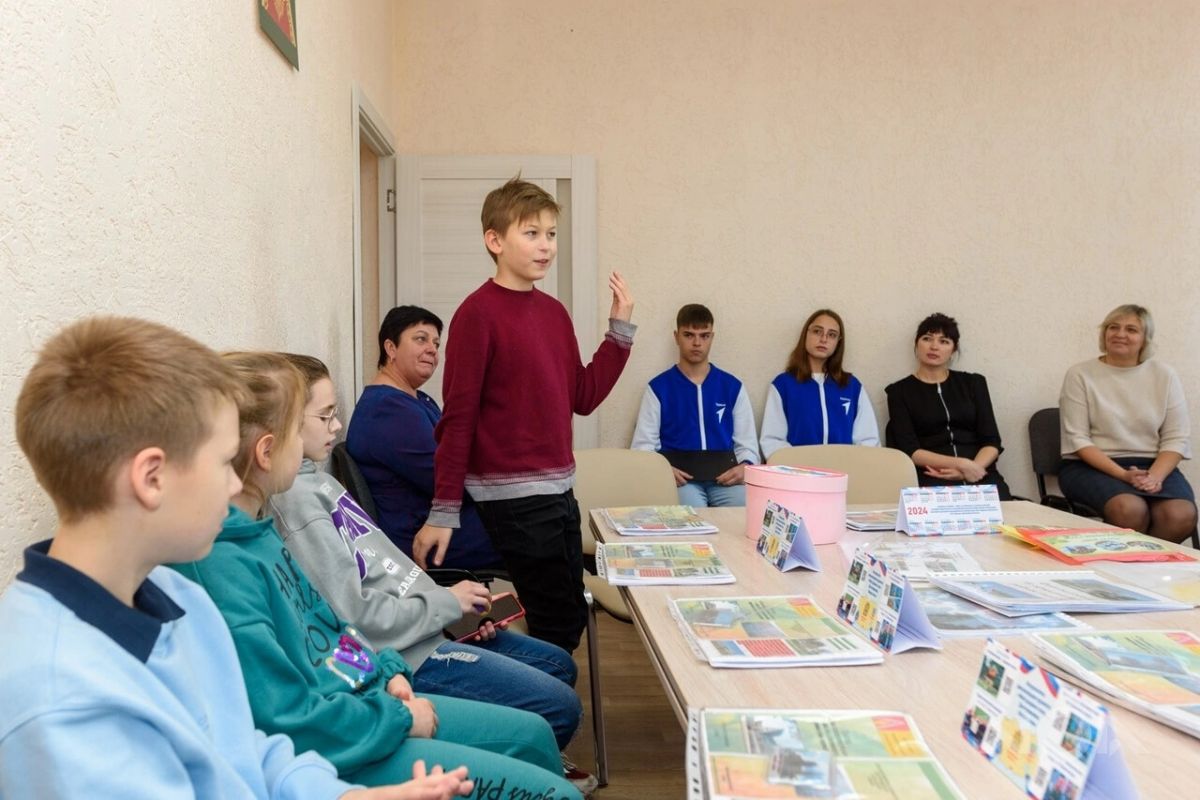 Активисты партии «Единая Россия» в Камешкирском районе провели опрос-беседу на тему «Патриотизм -это?»