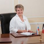 Лариса Буранова поздравляет с Днем народного единства и Днем государственности