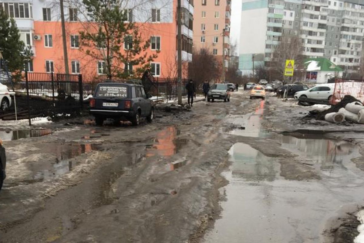 Алексей Савичев подключился к решению коммунальной проблемы жителей улицы Лядова