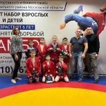 В городском округе Пушкинский при поддержке «Единой России» прошел открытый ковер КСЕ «Аврора» по борьбе самбо
