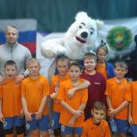 Новокузнецкие единороссы провели благотворительный турнир по футболу