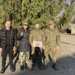 Единороссы запада Москвы доставили гуманитарную помощь мобилизованным москвичам на линию соприкосновения