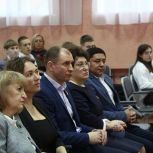 «Единая Россия» организовала в регионах мероприятия к 30-летию Конституции