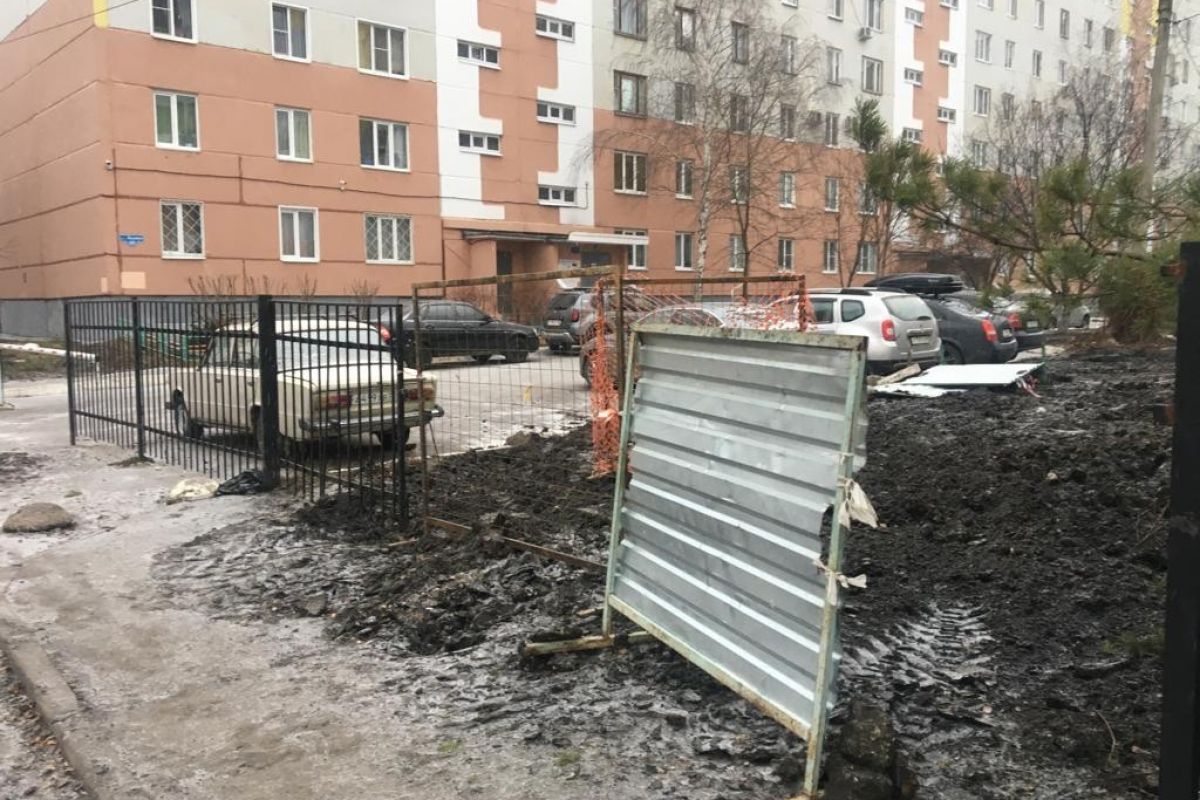 Алексей Савичев помог решить коммунальную проблему жителей улицы Лядова