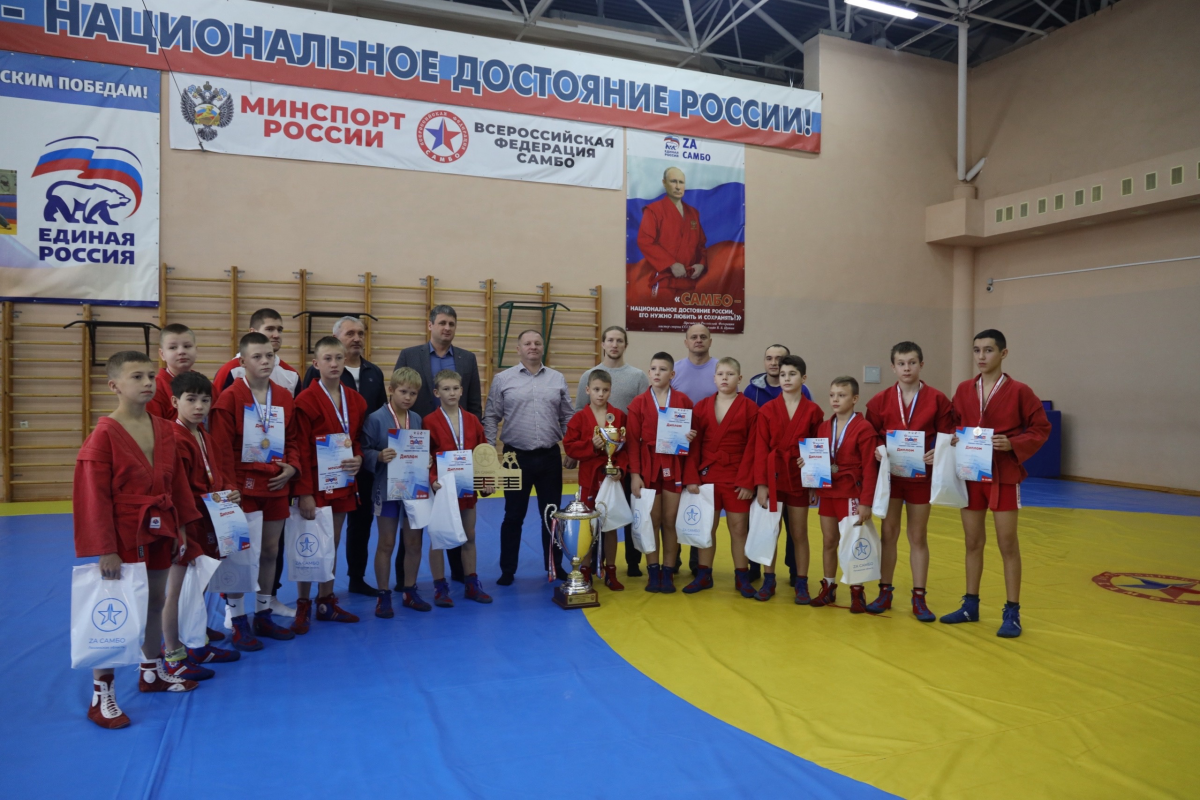 В Пензе состоялось награждение спортсменов, принимавших участие в соревнованиях по самбо «Кубок главного судебного пристава г. Москва»