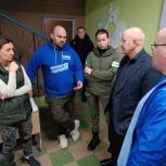 «Единая Россия» и МГЕР запустили в Мариуполе проект по доставке горячих обедов маломобильным жителям