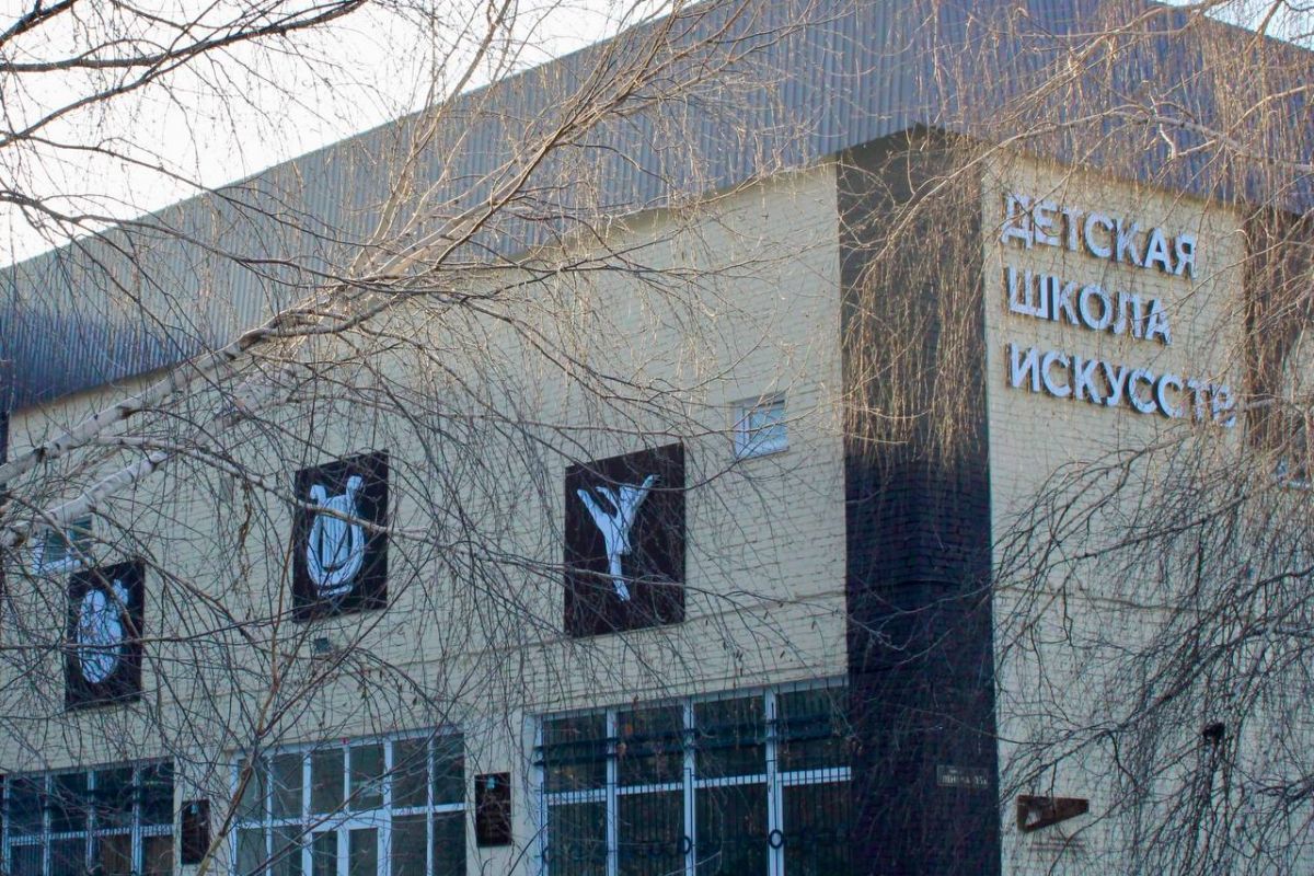 В Республике Алтай при содействии «Единой России» после капремонта открыли Детскую школу искусств