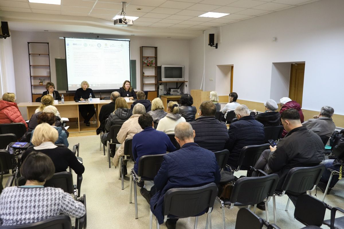 В рамках партпроекта «Школа грамотного потребителя» в Волгограде прошел  обучающий семинар для председателей ТСЖ