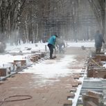 В ближайшие дни в обновленном Парке Ветеранов будет включено уличное освещение