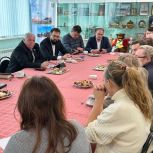 Партийцы Наро-Фоминска провели встречу с семьями участников и погибших участников СВО