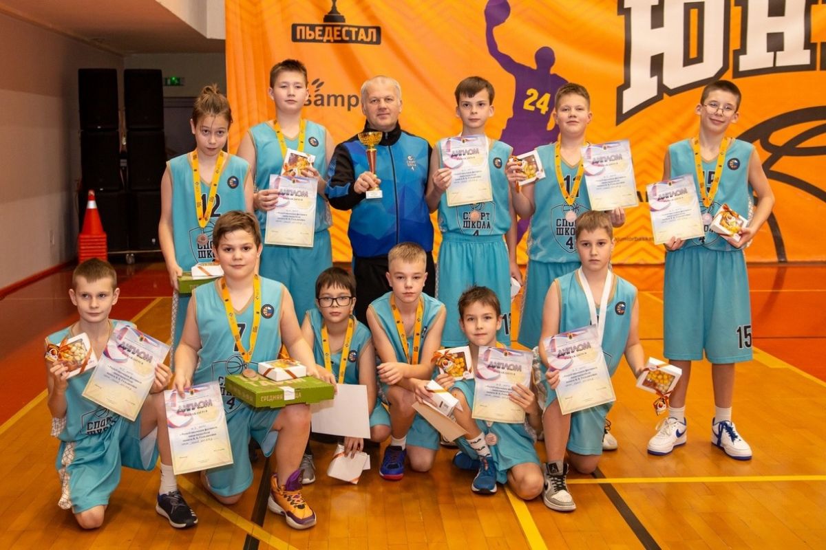 Секретарь Петрозаводского местного отделения Роман Голубев рассказал о Республиканском  фестивале мини-баскетбола