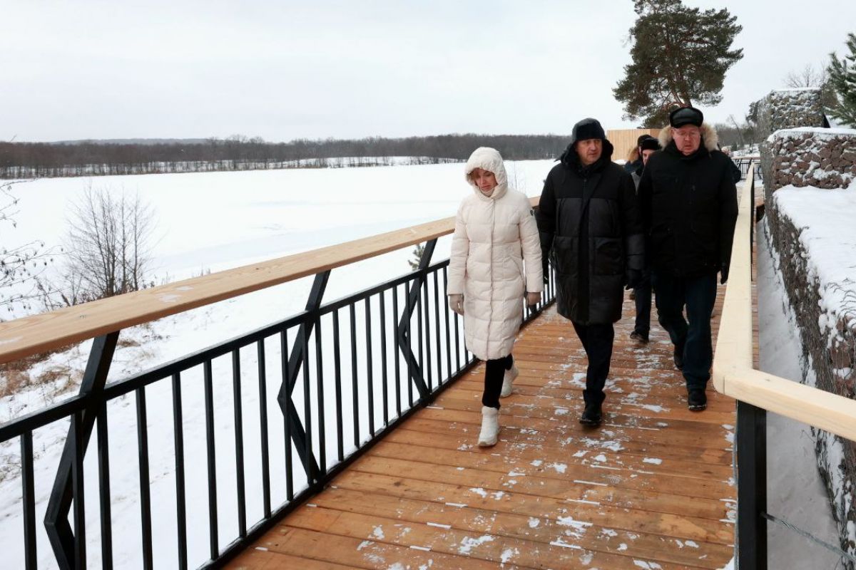 В Дзержинске установлена новая смотровая площадка у Святого озера