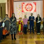 «Единая Россия» организовала благотворительную ярмарку в помощь детям Луганска