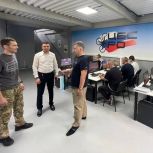 Депутат Антон Гетта помог пройти 10 курсантам обучение пилотированию боевых БПЛА