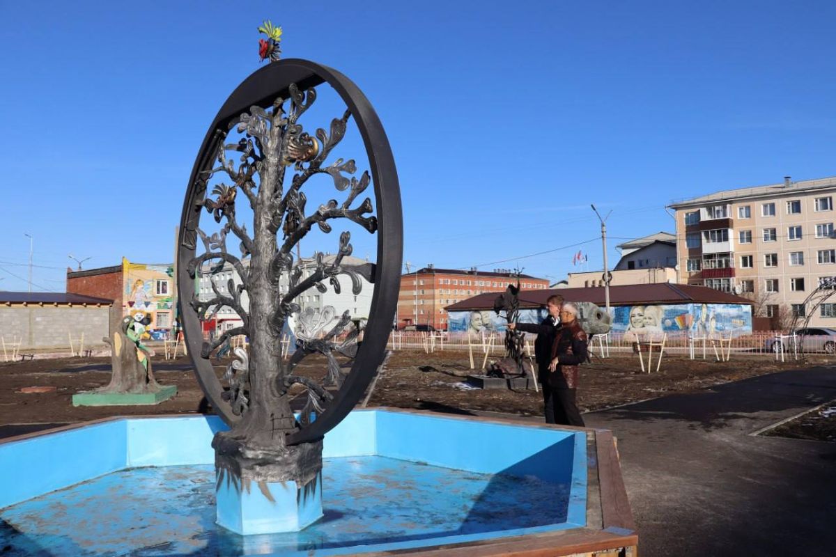 В рамках партпроекта «Городская среда» в Свирске благоустроили семейный сквер