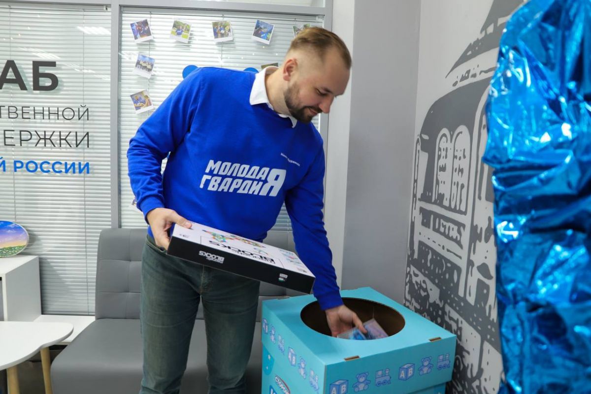 Никита Бурвиков присоединился к благотворительной акции «Единой России» - «Коробка храбрости»