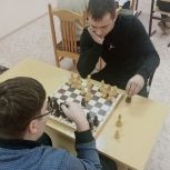 «Единая Россия» поддержала шахматный турнир в Старице Тверской области