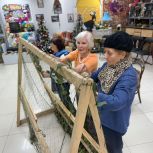 Участники проекта «Активное долголетие – Здоровая Рязань» сплели маскировочные сети для СВО
