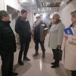 Партийный десант проверил ход строительства новой детской поликлиники в Благовещенске