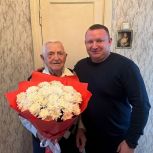 Труженика тыла Великой Отечественной войны поздравили с юбилеем