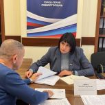 Татьяна Лобач провела прием граждан по вопросам ЖКХ