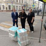 Михаил Заплавнов доставил помощь в военный госпиталь