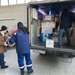 Новоуренгойцы отправили новогодние подарки Волновахскому району