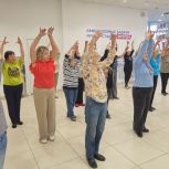 В штабе общественной поддержки «Единой России» в Воронеже запустили проект по обучению пенсионеров танцам