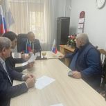 Депутат Нурбагандов обсудил с жителями Сулака острые проблемы посёлка и поддержал семьи участников СВО