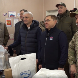 «Единая Россия» привезла гумпомощь в прифронтовое Селидово в ДНР