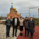 «Единая Россия» провела мониторинг парковой зоны в хуторе Мостовой