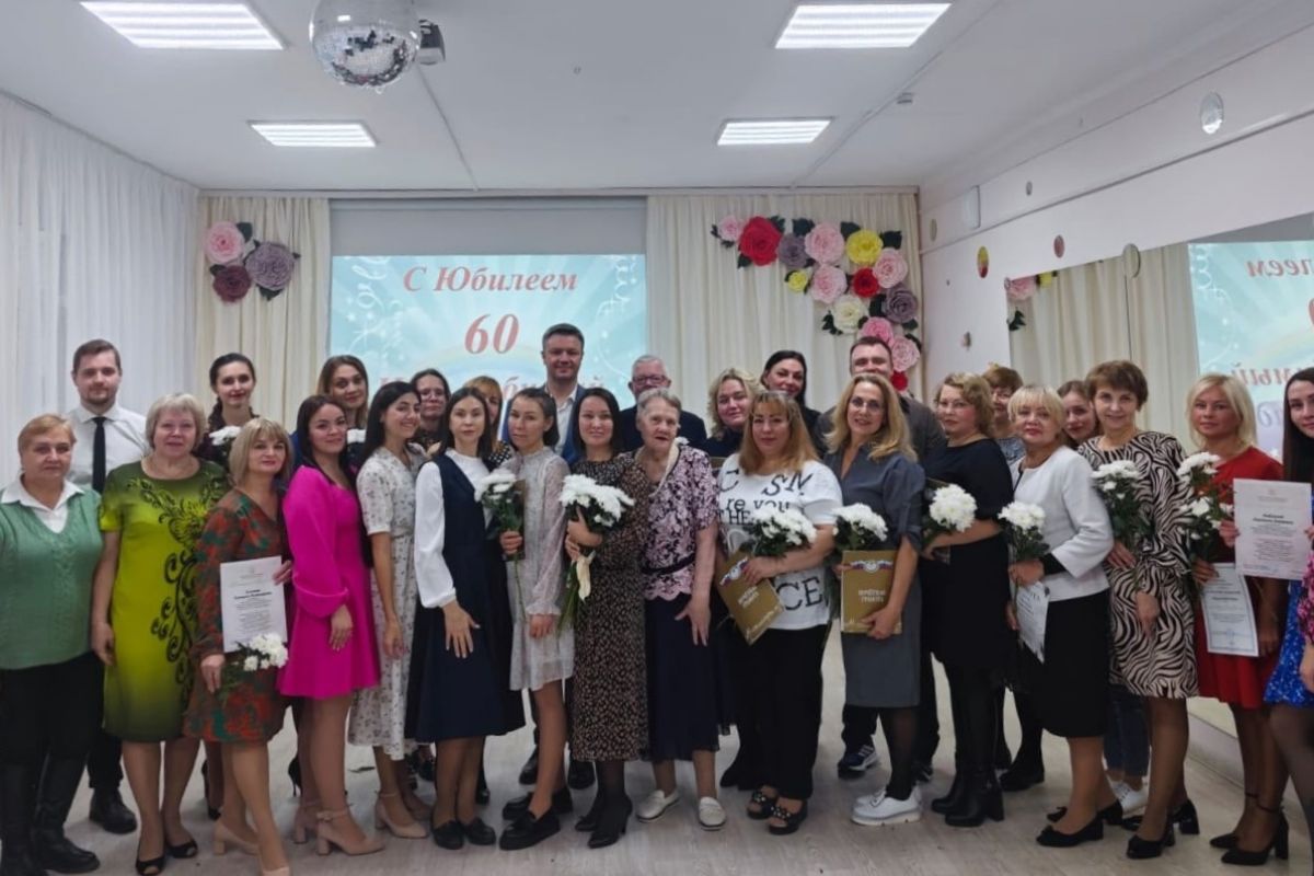 Архангельскому детскому саду "Веселые ребята" 60 лет