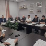 Депутаты «Единой России» активно участвуют в работе профильных комиссий Саткинского округа