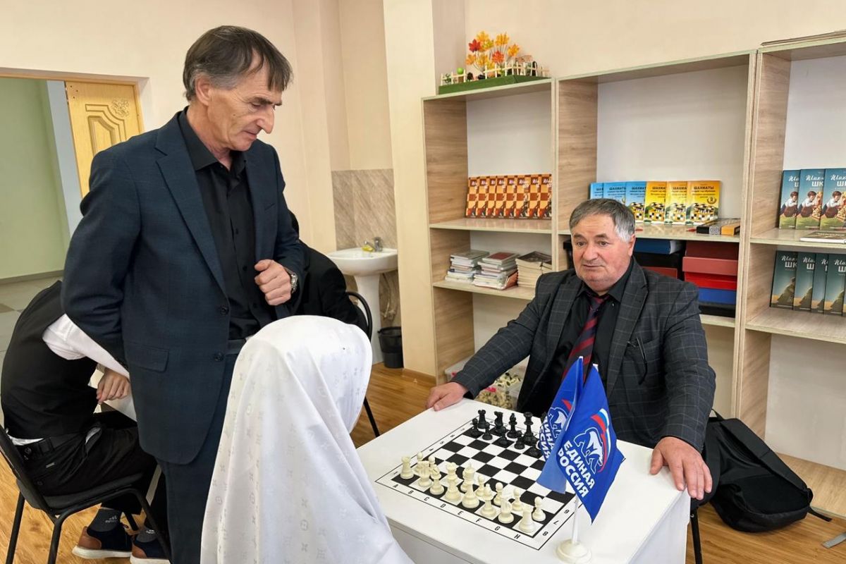 В школе №2 города Малгобек прошёл шахматный турнир, посвящённый Дню народного единства