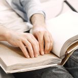 «Единая Россия» предлагает увеличить финансирование Всероссийского общества глухих и издательств, выпускающих литературу для слепых