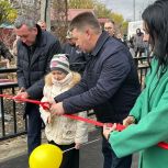 Ремонт дорог и мостов, оснащение школ и домов творчества: «Единая Россия» помогла жителям регионов