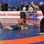 «Единая Россия» дала старт всероссийскому турниру по греко-римской борьбе в Мурманске