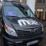 Мурманский областной драмтеатр получил новый гастрольный автобус благодаря партпроекту «Культура малой Родины»