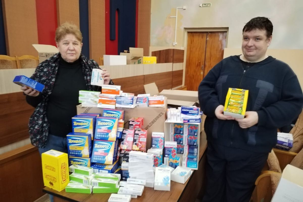 Активисты "Женского движения ЕР" Ичалковского района организовали сбор гуманитарной помощи в военно-полевой госпиталь