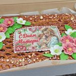 Забота в деталях: в госпитале Бурденко московские единороссы создали праздничную атмосферу для матерей участников СВО