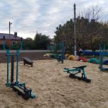 Депутат «Единой России» Сергей Ярошенко помог обустроить детскую площадку в Кагальницком районе