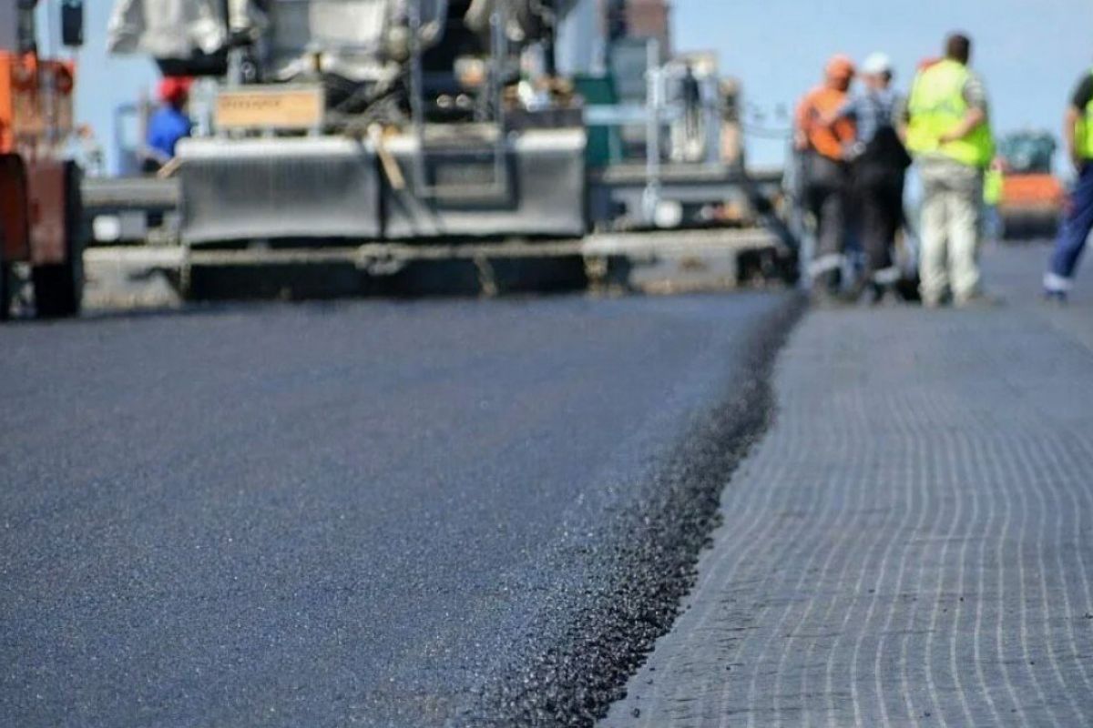 На улице Новая - Дружбы начались работы по укладке второго слоя асфальта