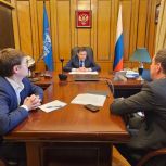 Депутат Госдумы Сергей Кривоносов провел встречу с коммерческим директором аэропортового холдинга «Аэродинамика» Александром Никоновым
